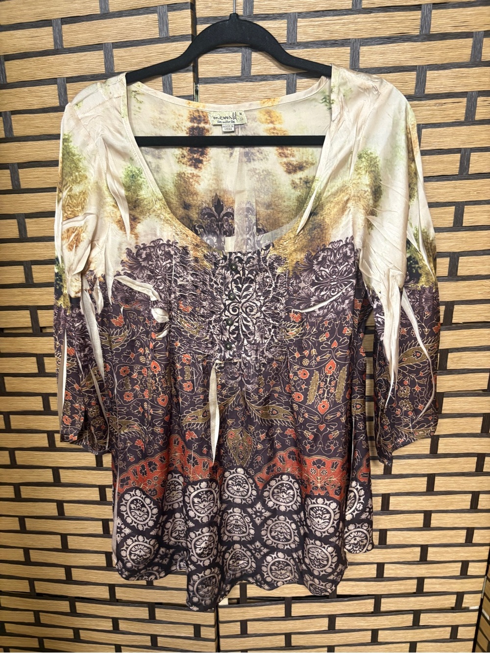 One world boho blouse size medium